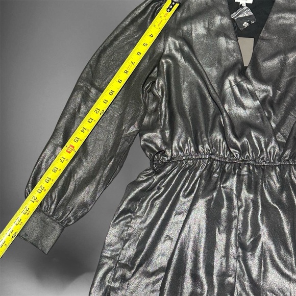 NWT Le Lis Metallic Silver Jumpsuit Sz S - Picture 6 of 12